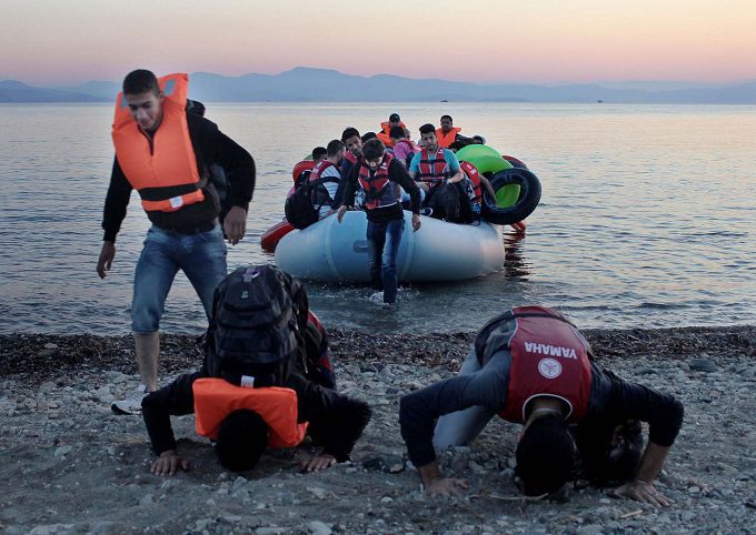 refugiats-siris-mar-mediterrania